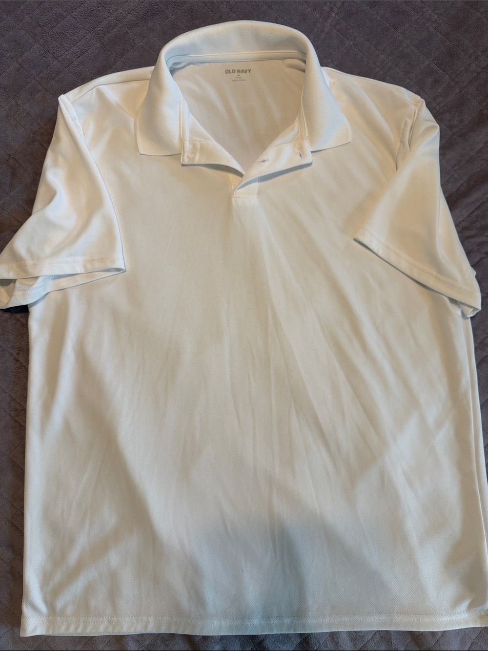 Old Navy Men's White Polo Shirt - Classic Collared Tee